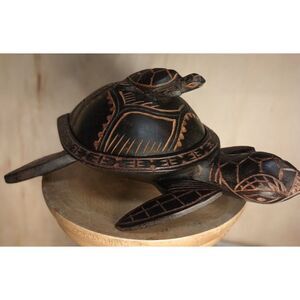 Pacifica Wood Carving Turtle Trinket Jewlery Box Baby Turtle Shell Inlay